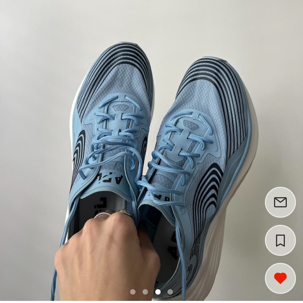 APL Streamline sneakers - Picture 2 of 4